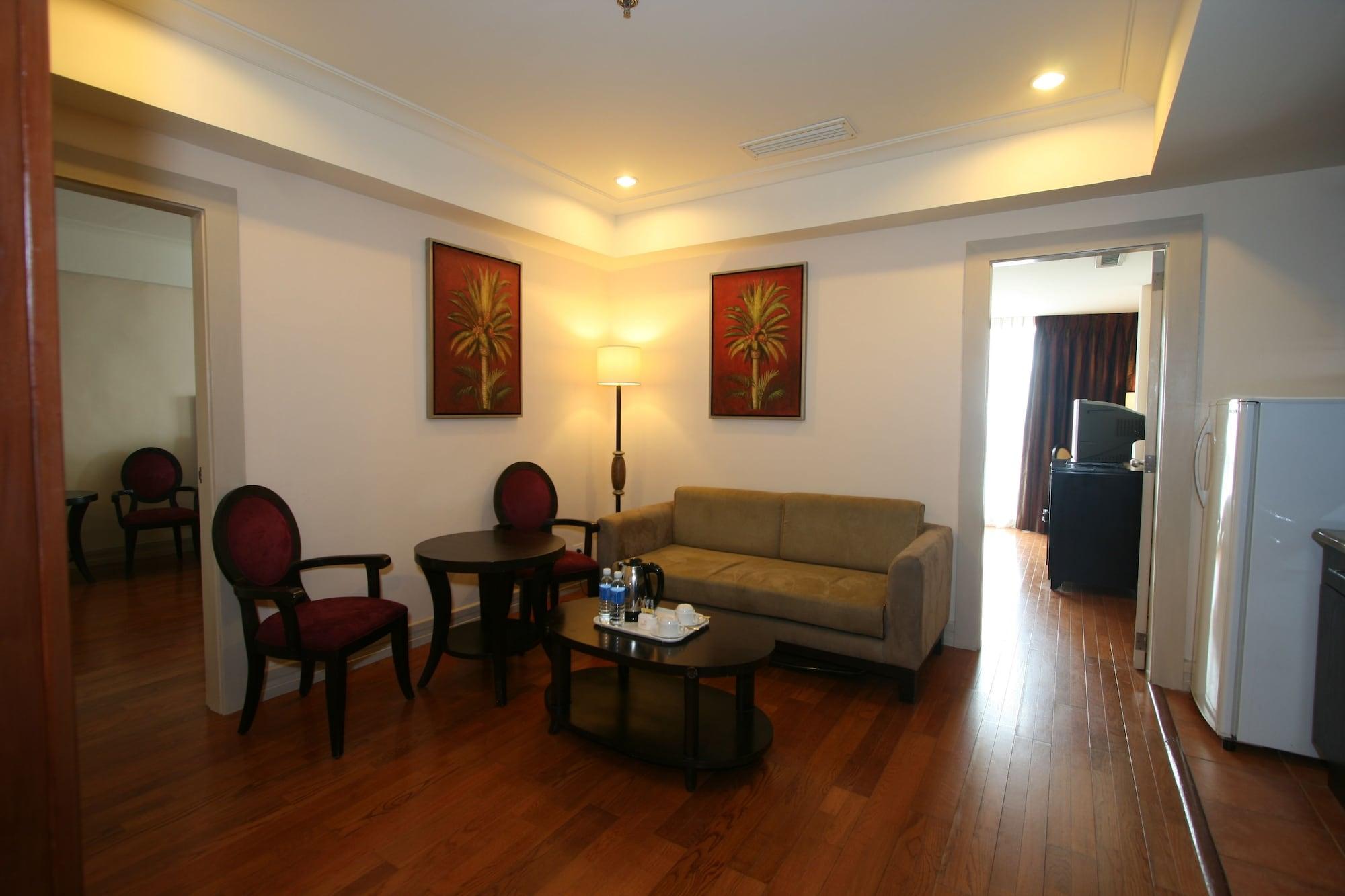 Crown Regency Hotel & Towers Cebu Exterior foto